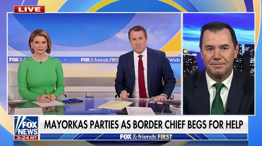 Joe Concha: Mayorkas looks 'apathetic' to the border crisis