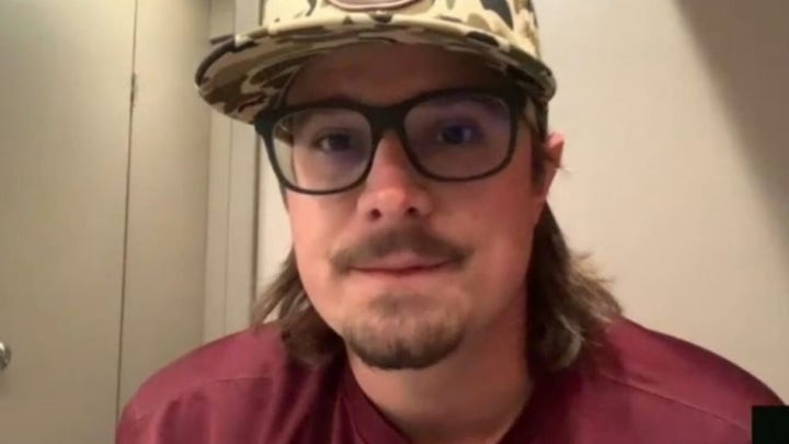 Country star Hardy helps military family with surprise reunion