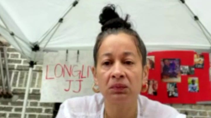 Mother of NYC murder victim calls on Mayor de Blasio to help with crime surge