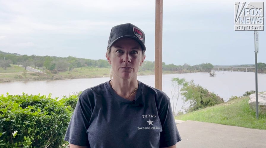 Texas eatery honors first responders with free Hill Country comfort food