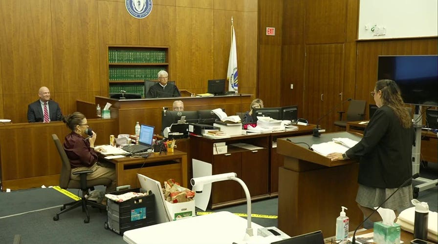 Prosecution psychiatrist says Lindsay Clancy had major depression, not psychosis