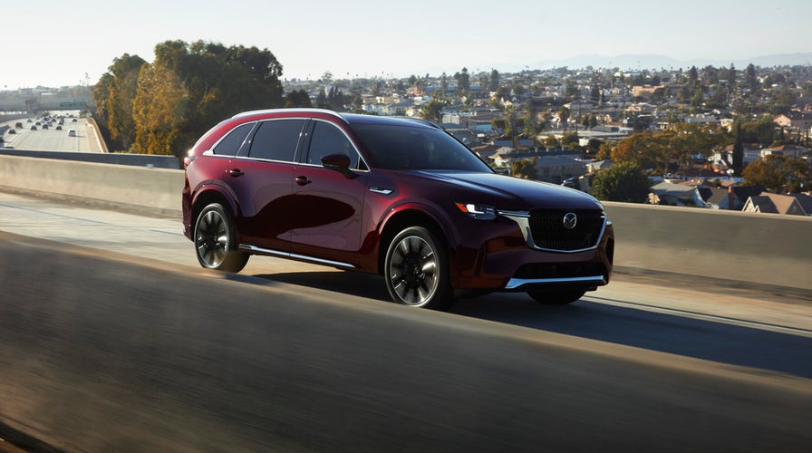 2024 Mazda CX-90 revealed