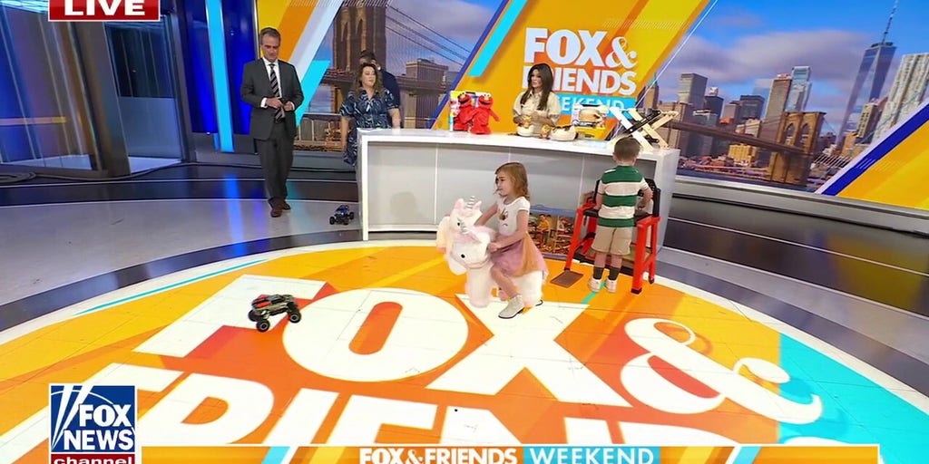 Toy expert shares top holiday picks for kids