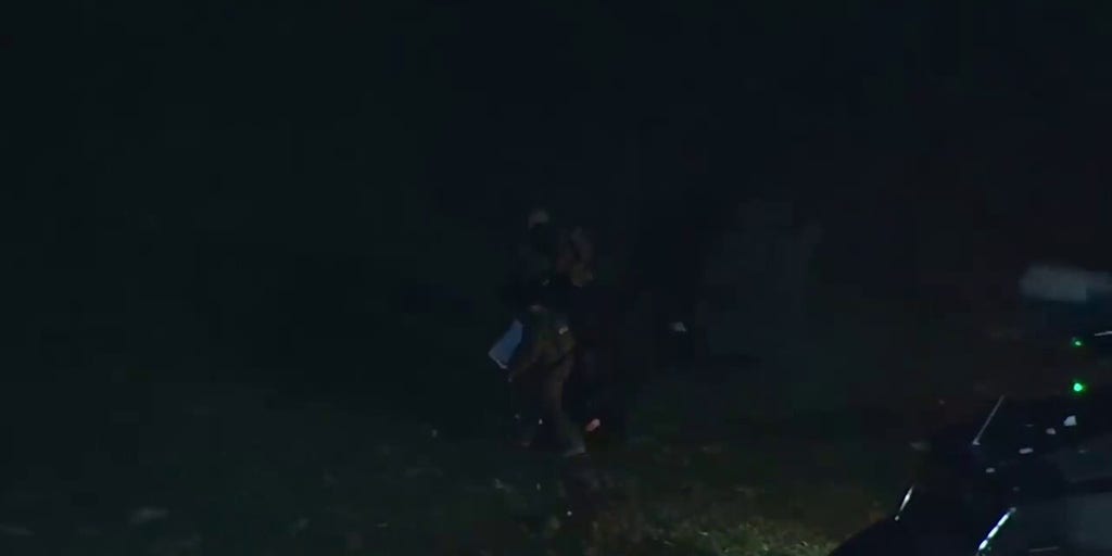 Maduro arrives at Metropolitan Detention Center in Brooklyn via helicopter