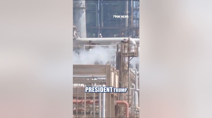 Trump announces MASSIVE oil deal with Venezuela