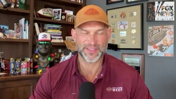 Browns legend Joe Thomas says Shedeur Sanders can become the 'franchise guy'