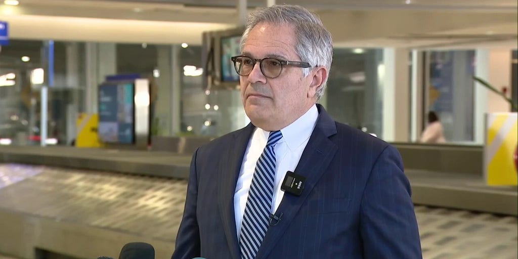 Philadelphia DA tells ICE not to turn airport 'into Minneapolis'