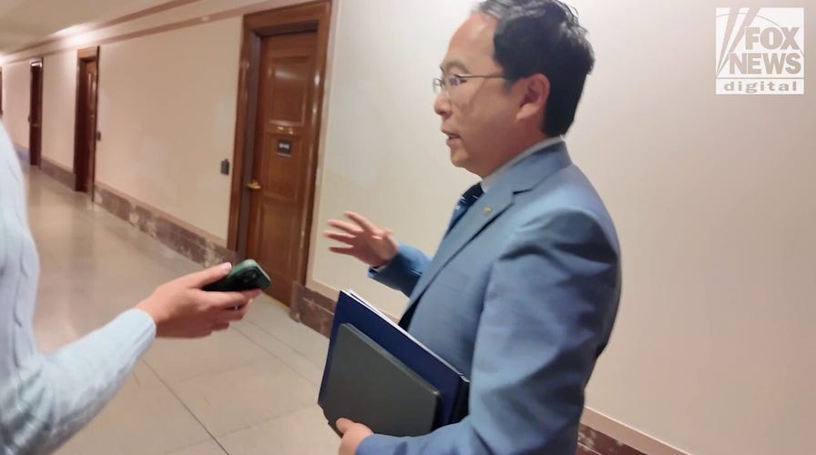 Bernie Sanders, top Dems silent on whether Jay Jones should drop out