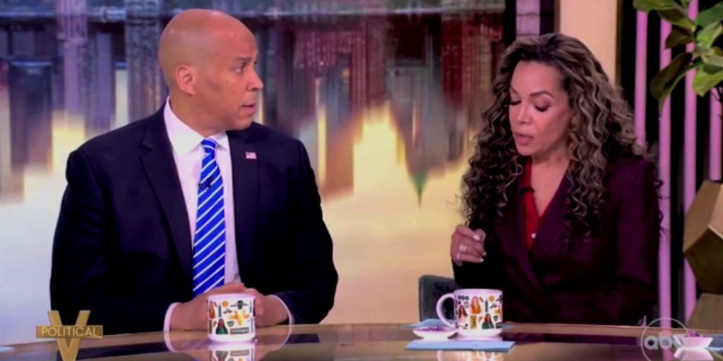 Sunny Hostin asks Sen. Cory Booker if he should replace Schumer as Democratic leader