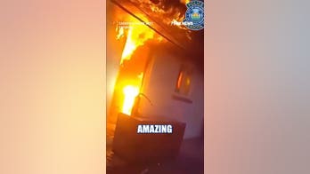 Police rescue motel guests from fast-moving fire
