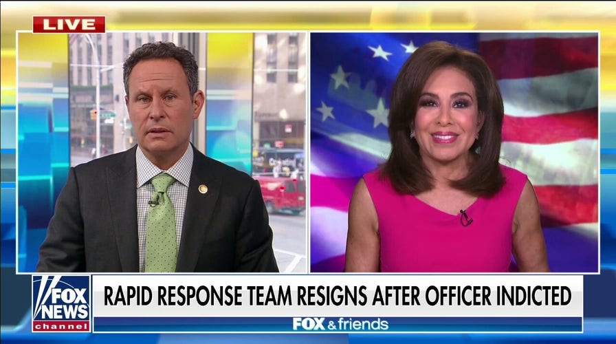 Pirro rips Portland leadership amidst chaos: ‘This is a civil war going on in the streets of Portland’
