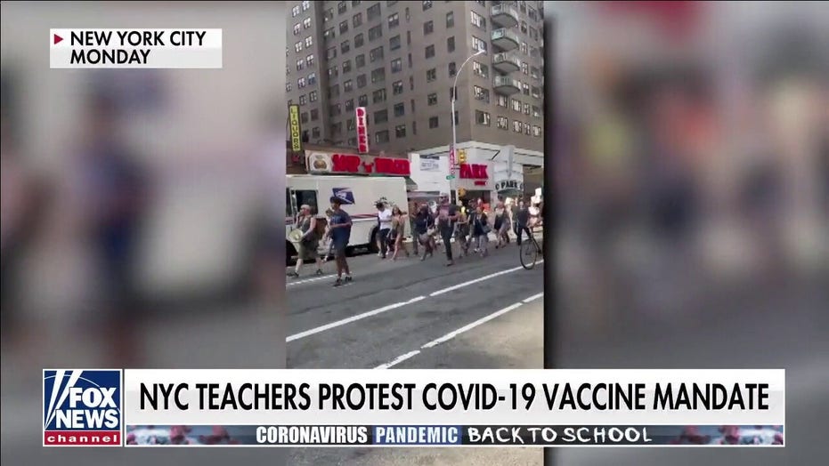 Hundreds of NYC teachers, parents protest coronavirus vaccine mandate