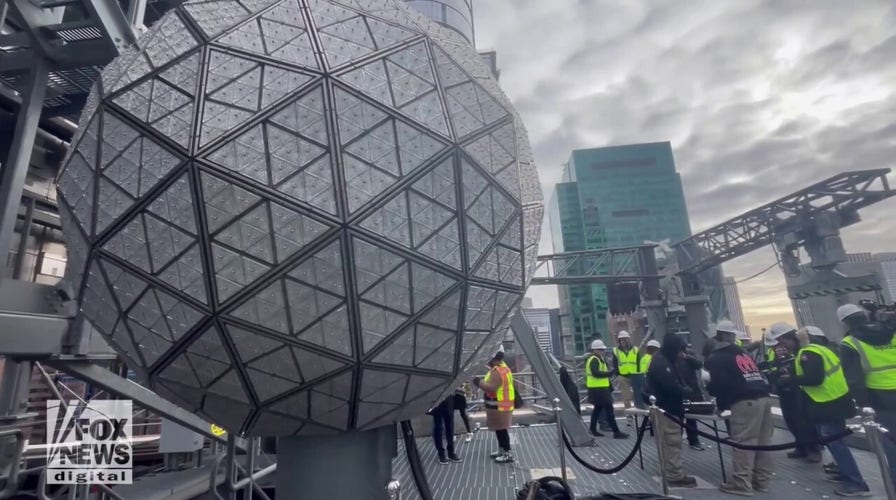 Waterford Crystal prepares for Times Square ball drop at annual installation