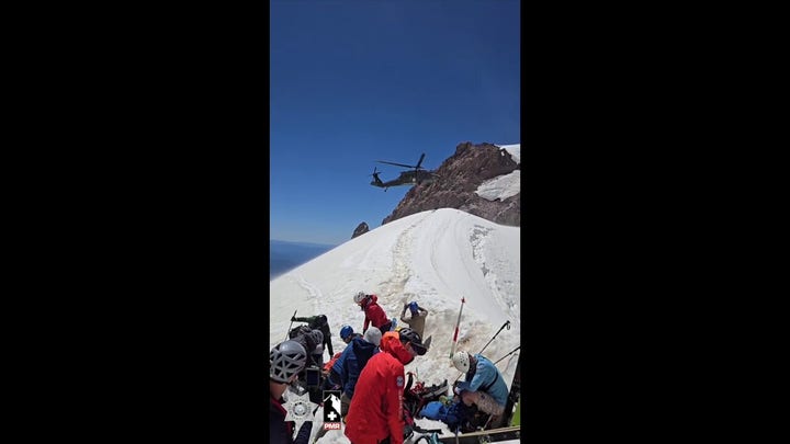 Oregon climber rescued on Mt. Hood after 700-foot fall