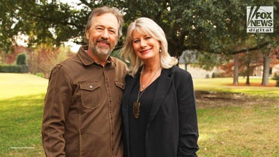 Al and Lisa Robertson say faith helped heal their marriage after infidelity
