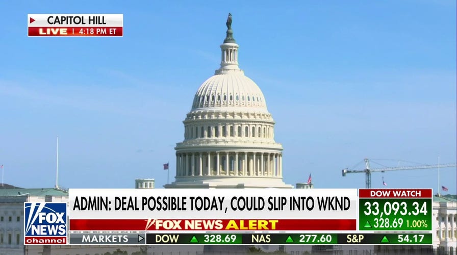 Lawmakers feel the tension in debt ceiling fight