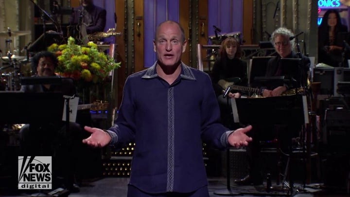 Woody Harrelson jokes about coronavirus pandemic in SNL monologue