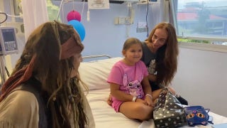 ‘Captain Jack Sparrow’ visits young cancer patients at children's hospital - Fox News