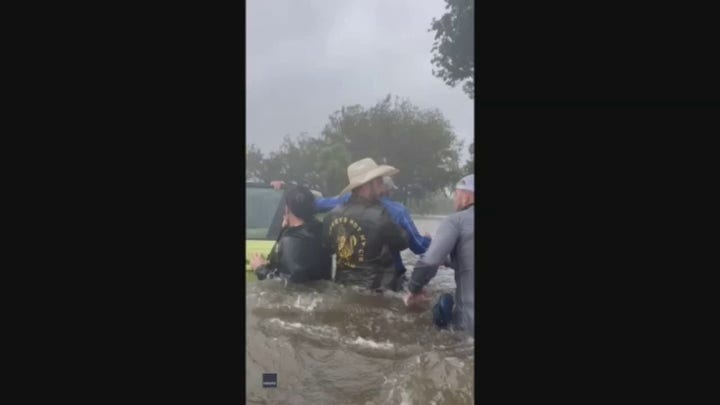 Ian response: Good Samaritans in Florida rescue elderly man from vehicle