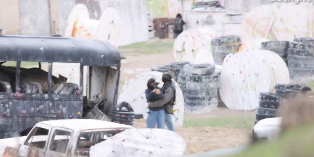 Ben Affleck and Jennifer Garner attend paintball outing together
