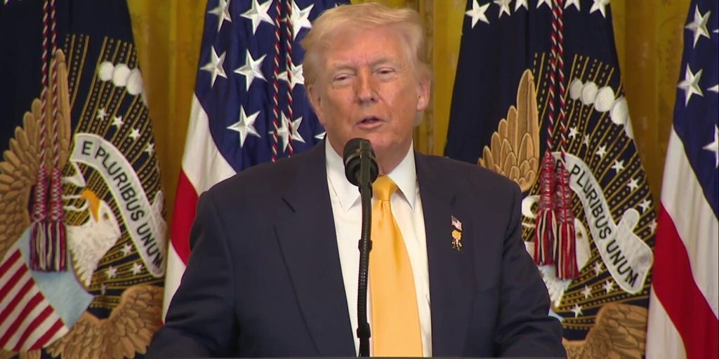 Trump announces Presidential Medal of Freedom for Ben Carson