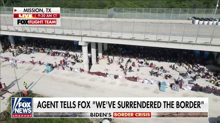 FOX Flight Team footage shows massive groups of migrants under Texas bridge 