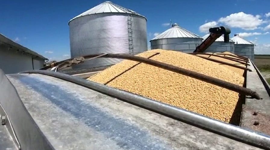 American farmers keeping the country fed during coronavirus outbreak