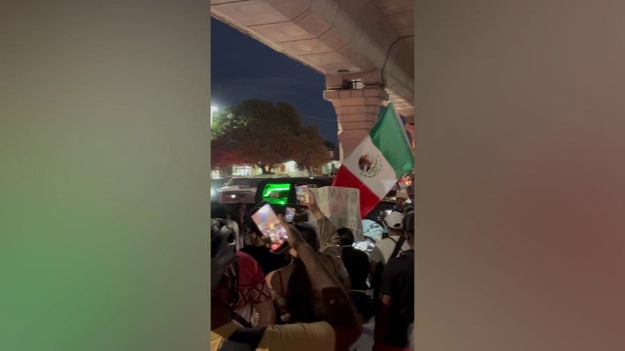 WATCH: Protest erupts near Austin ICE shooting scene as night falls