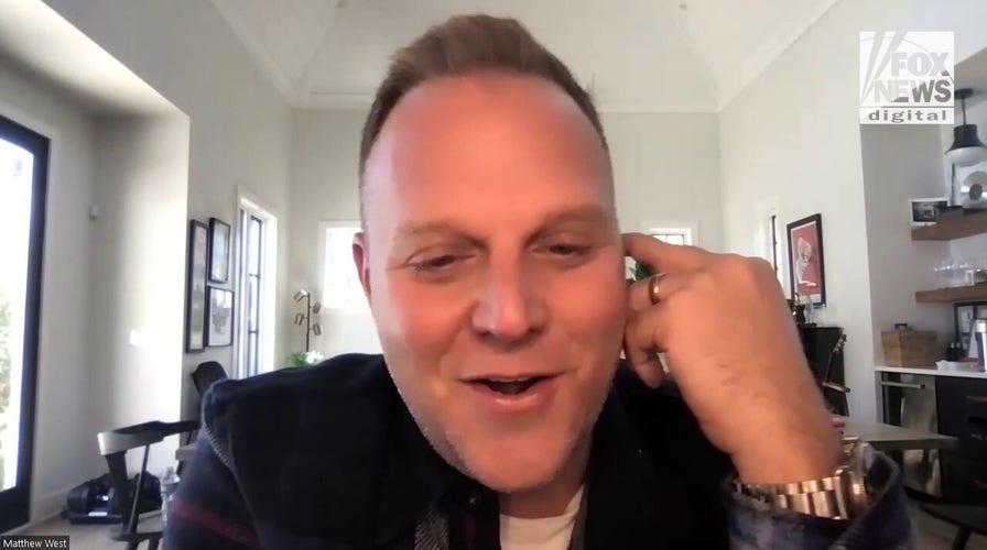Country singer-songwriter Matthew West details working with Candace Cameron Bure