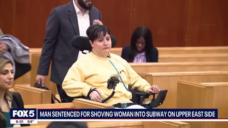 Man sentenced for shoving woman into NYC subway