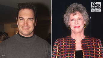 Patrick Warburton recalls kissing Carol Burnett at age 27