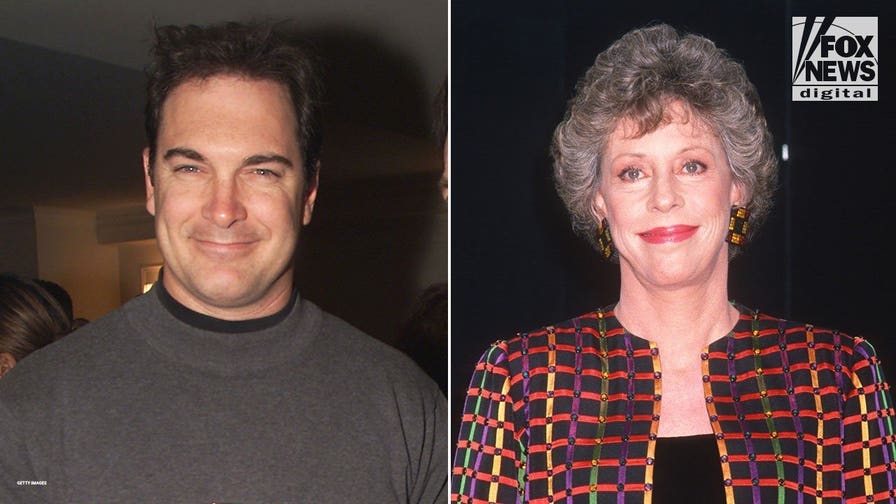 Patrick Warburton recalls kissing Carol Burnett at age 27