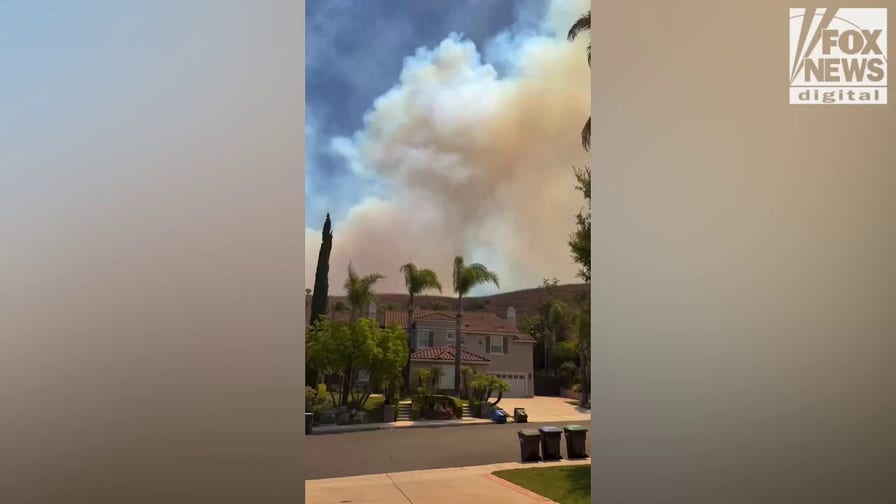 Sandy Fire burns in Southern California, evacuations ordered