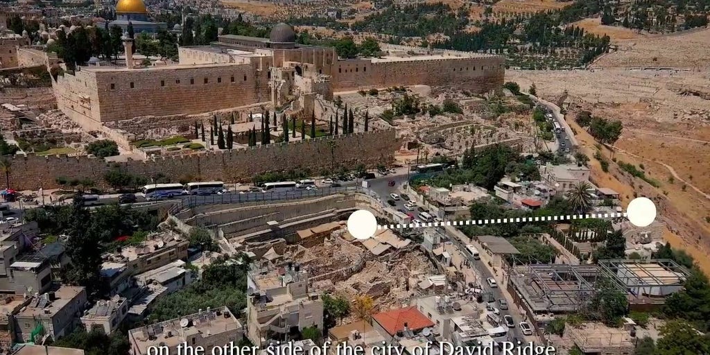 City of David archaeology excavation of city's walls, moat