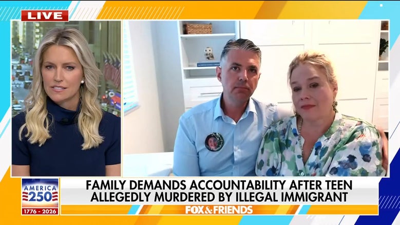 Grieving parents of slain Loyola student blast 'disrespectful' Dems over sanctuary policies