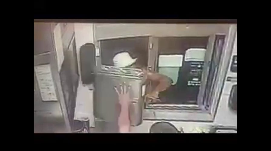 Georgia police say man threw 'temper tantrum' in drive-thru, looking to serve him 'criminal charge combo'