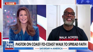 El pastor revela su viaje a pie por Estados Unidos para difundir la fe.