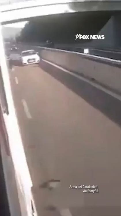 Teen RAMS driver during high-speed police chase