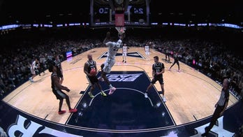 Roddie Anderson Jr. lobs it up to Pape N'Diaye for dunk, extending Xavier's lead vs. Providence