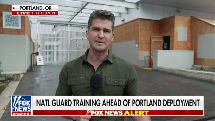 Fox News gets inside look at Portland ICE facility