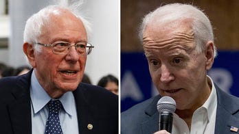 Sanders surges days ahead of Iowa