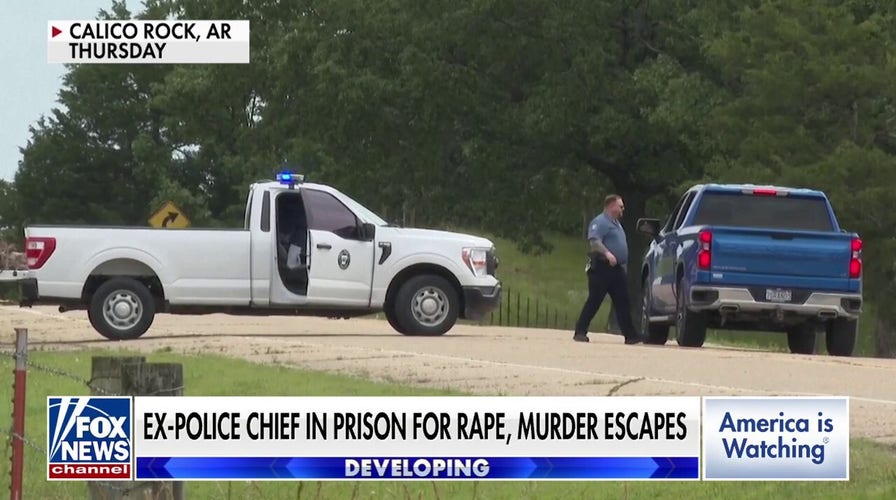  Officials cite ‘no credible leads’ in escape of ex-police chief from prison as manhunt continues