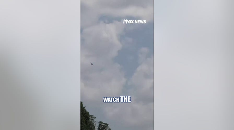 The Horsepower of America: US Air Force Thunderbirds fly over DC
