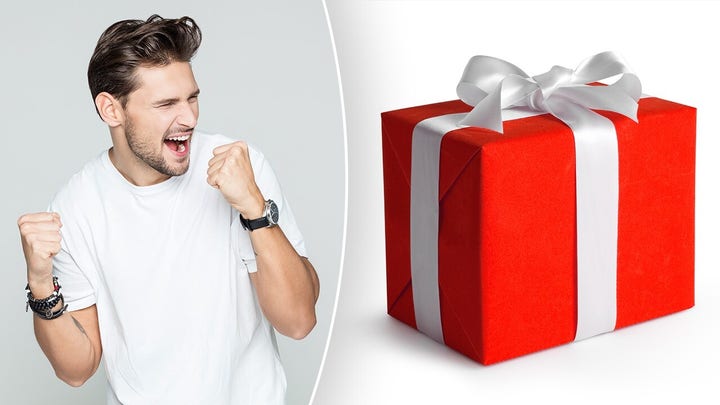 The absolute best gift to give your love interest this Christmas
