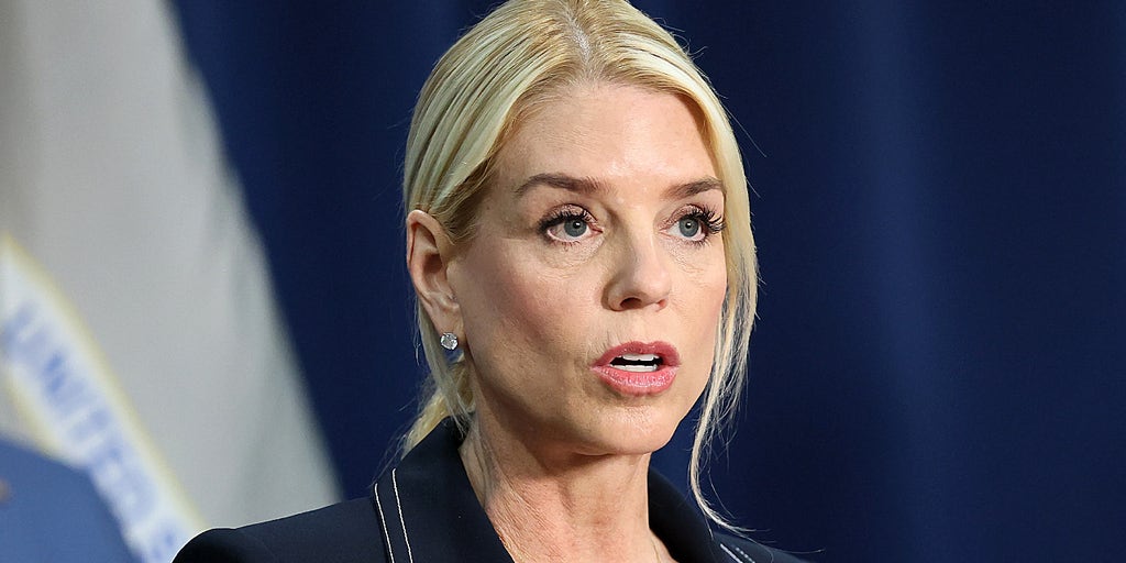 https://a57.foxnews.com/cf-images.us-east-1.prod.boltdns.net/v1/static/694940094001/932755fb-dfaf-4476-b292-daad7a8ad93b/b4e1c7a3-1d94-4550-abfc-6b2358223cd0/1280x720/match/1024/512/image.jpg?ve=1&tl=1