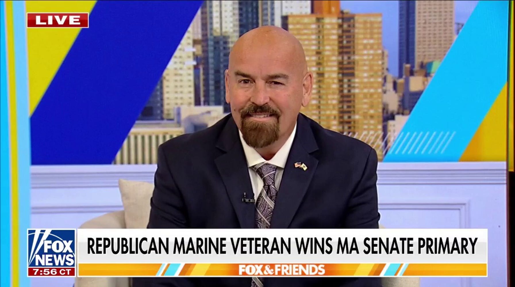 Marine Vet Aims to Oust Warren, Revitalize 'Dying' American Dream