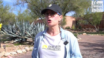 Online streamers flock to Arizona to cover Guthrie case