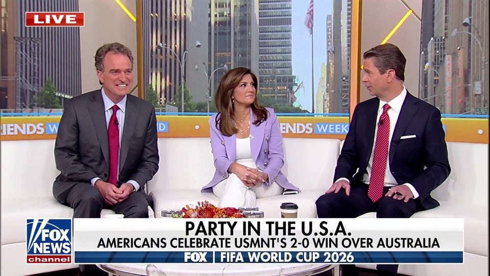 'Fox & Friends' co-hosts celebrate American cuisine and ranch dressing's global appeal