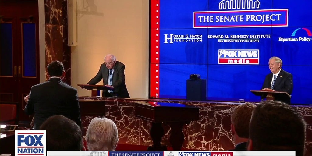 WATCH LIVE Bernie Sanders, Lindsey Graham face off in Fox Nation live(02)