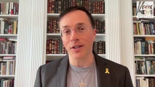 LGBTQ activist explains decision to vote Trump, disillusionment with Democrats over Israel-Hamas war - Fox News